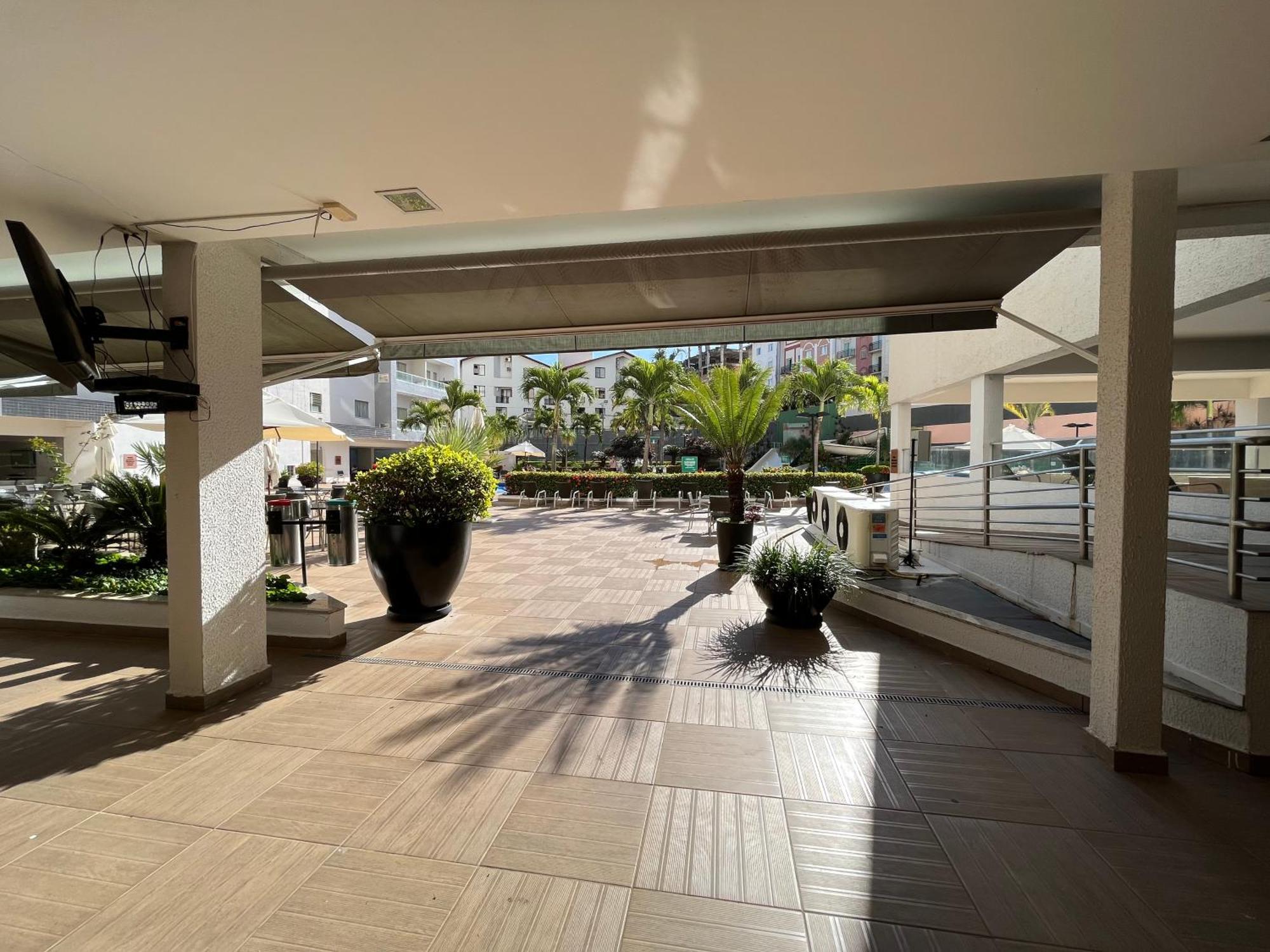 Flat 501 - Condominio Veredas Do Rio Quente - Diferenciado Com Ar Na Sala E No Quarto Εξωτερικό φωτογραφία