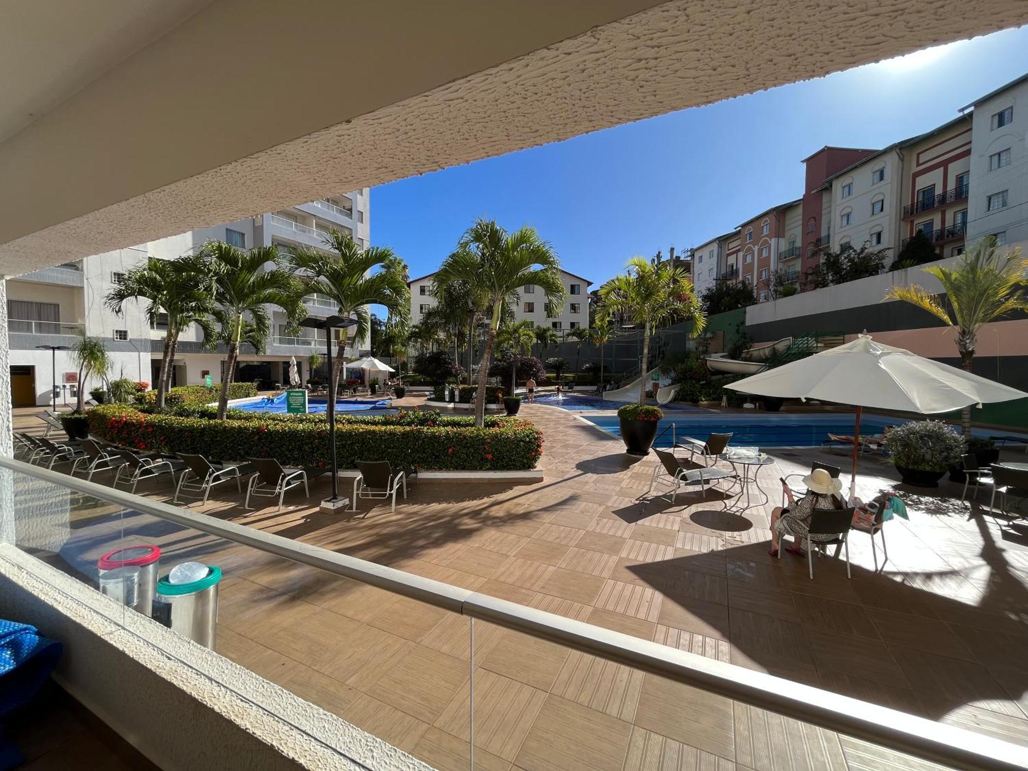 Flat 501 - Condominio Veredas Do Rio Quente - Diferenciado Com Ar Na Sala E No Quarto Εξωτερικό φωτογραφία